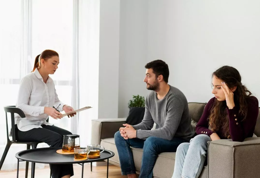 Couples therapist